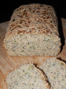 bučkin-kruh-z-makovimi-semeni